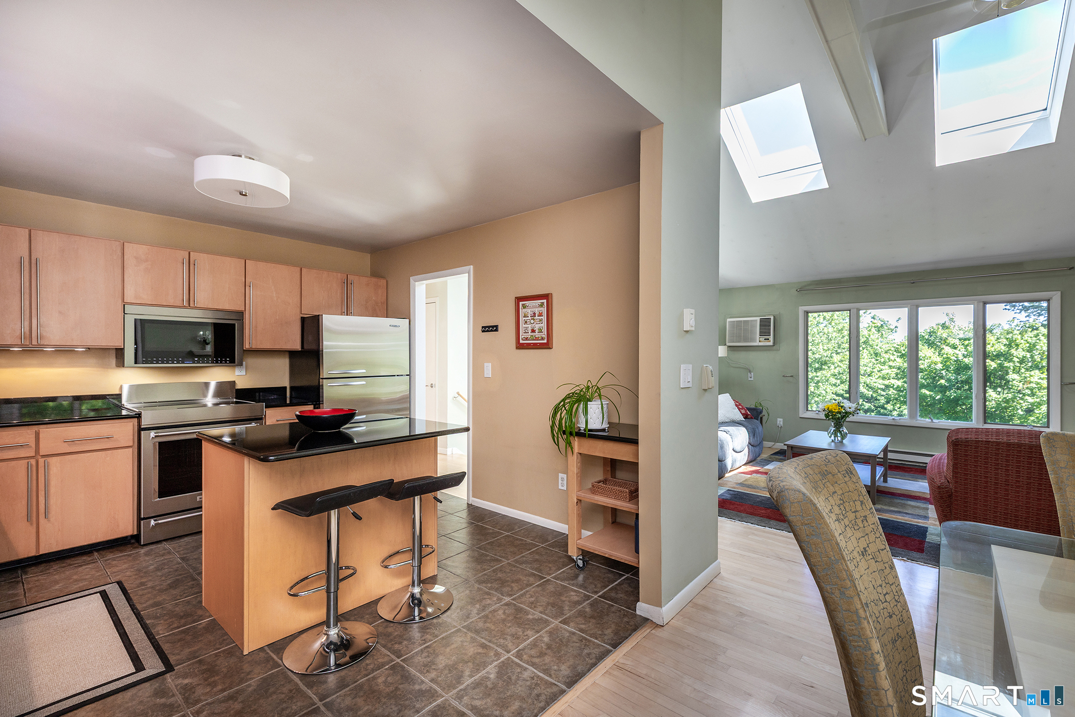 19 Hilldale Road New Fairfield CT 06812