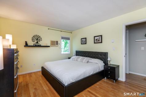 19 Hilldale Road New Fairfield CT 06812