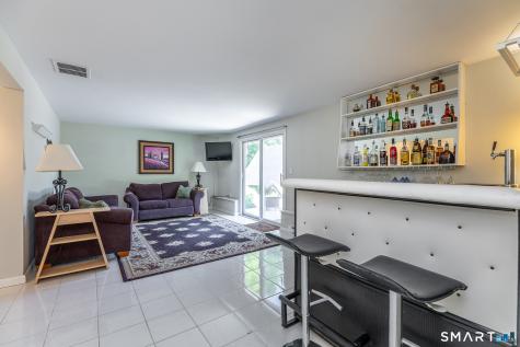 19 Hilldale Road New Fairfield CT 06812