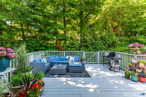 19 Hilldale Road New Fairfield CT 06812