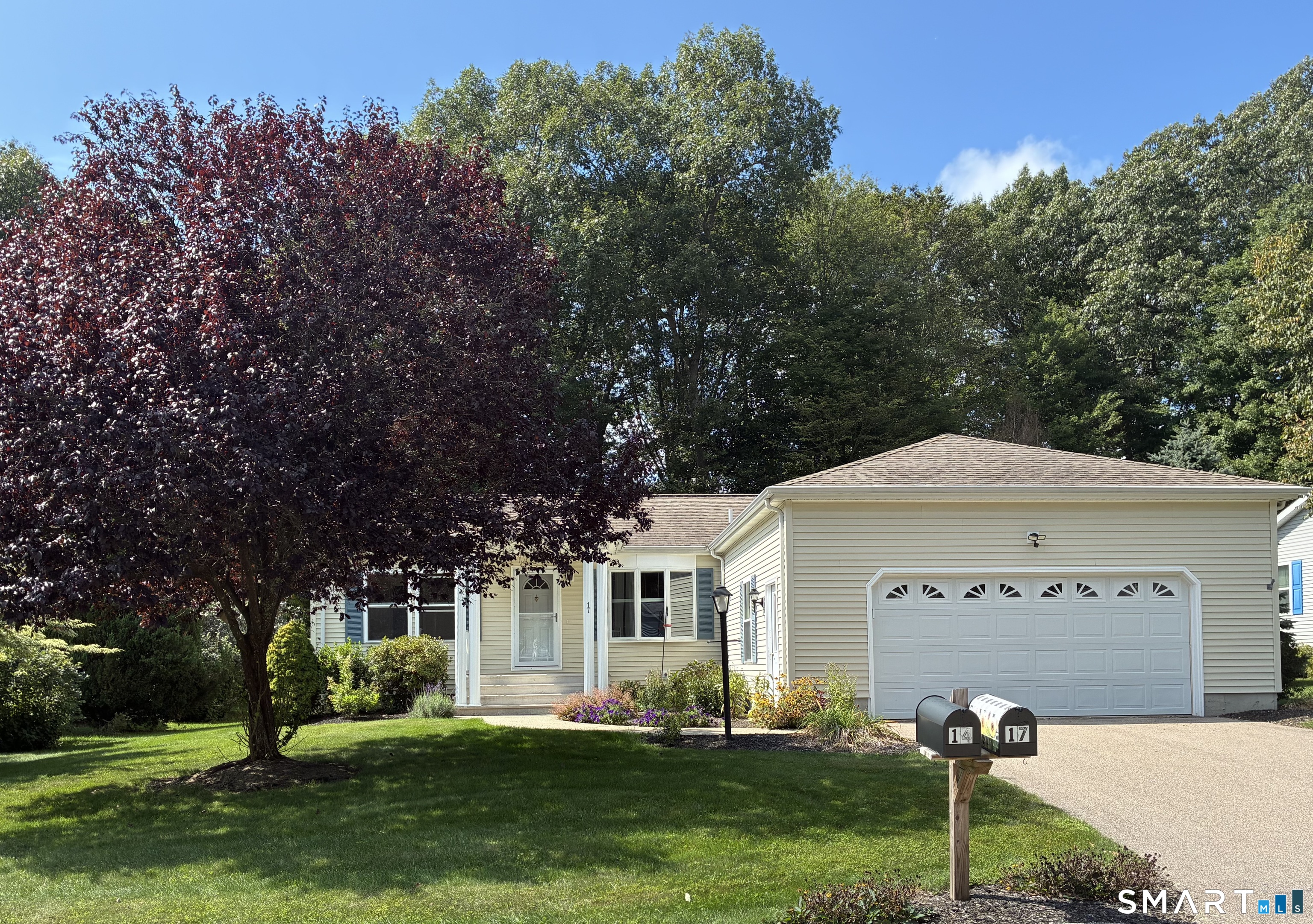 17 Wyndwood Road Montville CT 06382