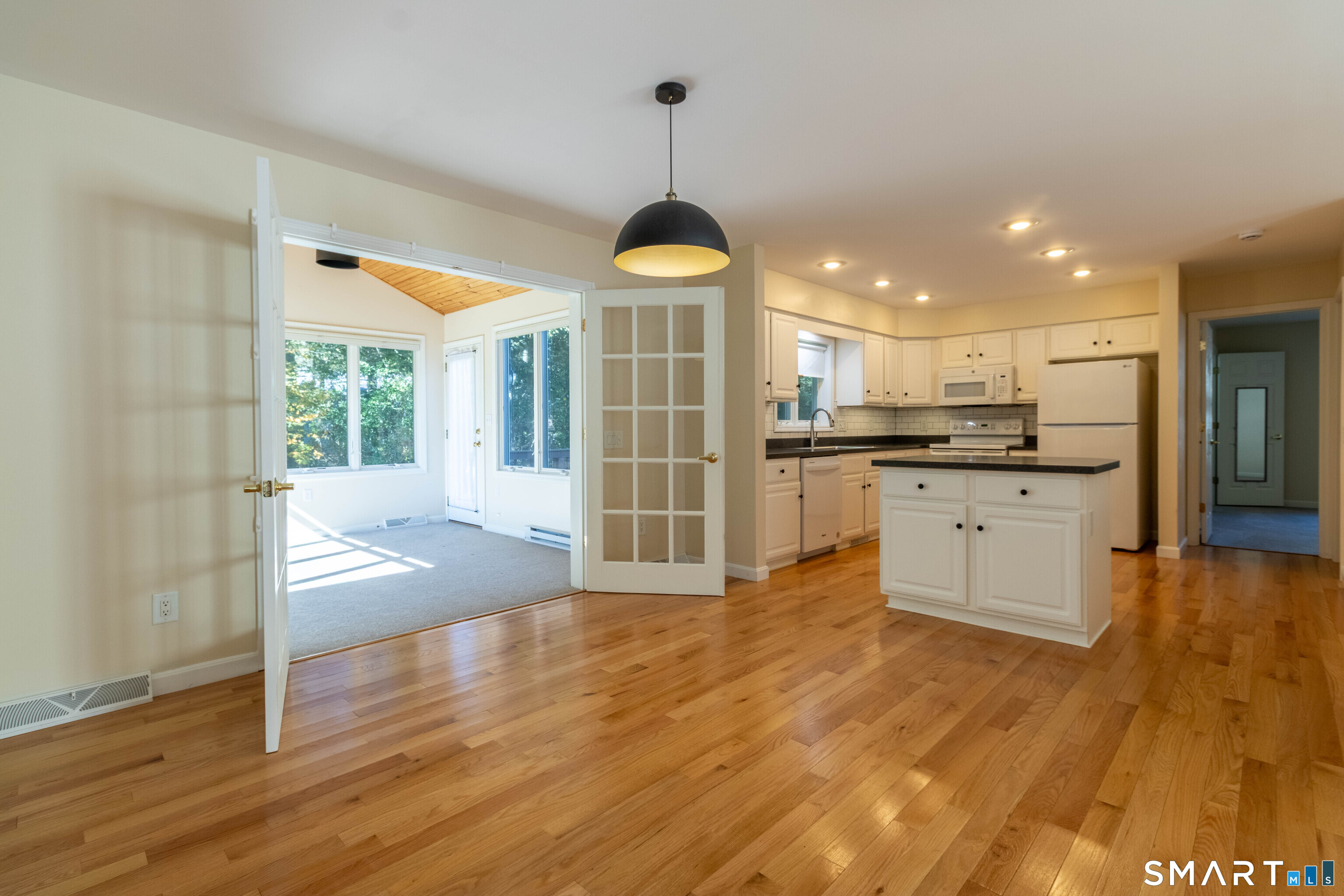 17 Wyndwood Road Montville CT 06382