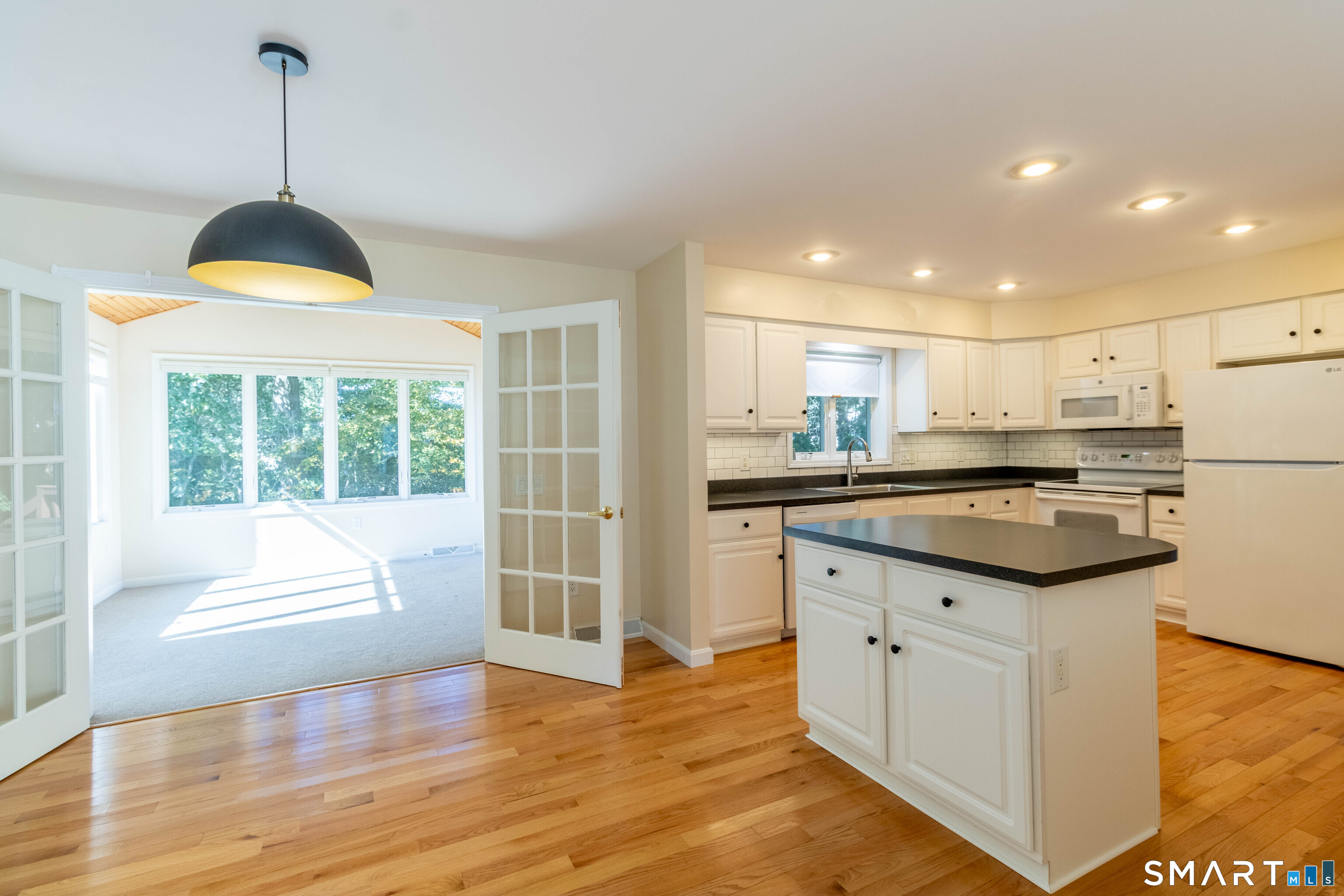 17 Wyndwood Road Montville CT 06382