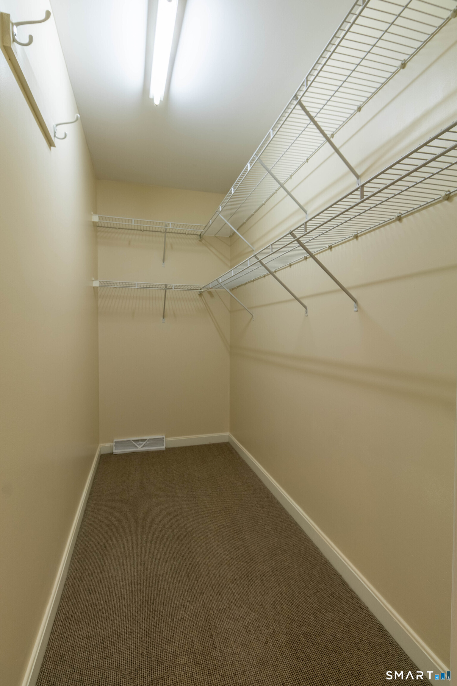 17 Wyndwood Road Montville CT 06382