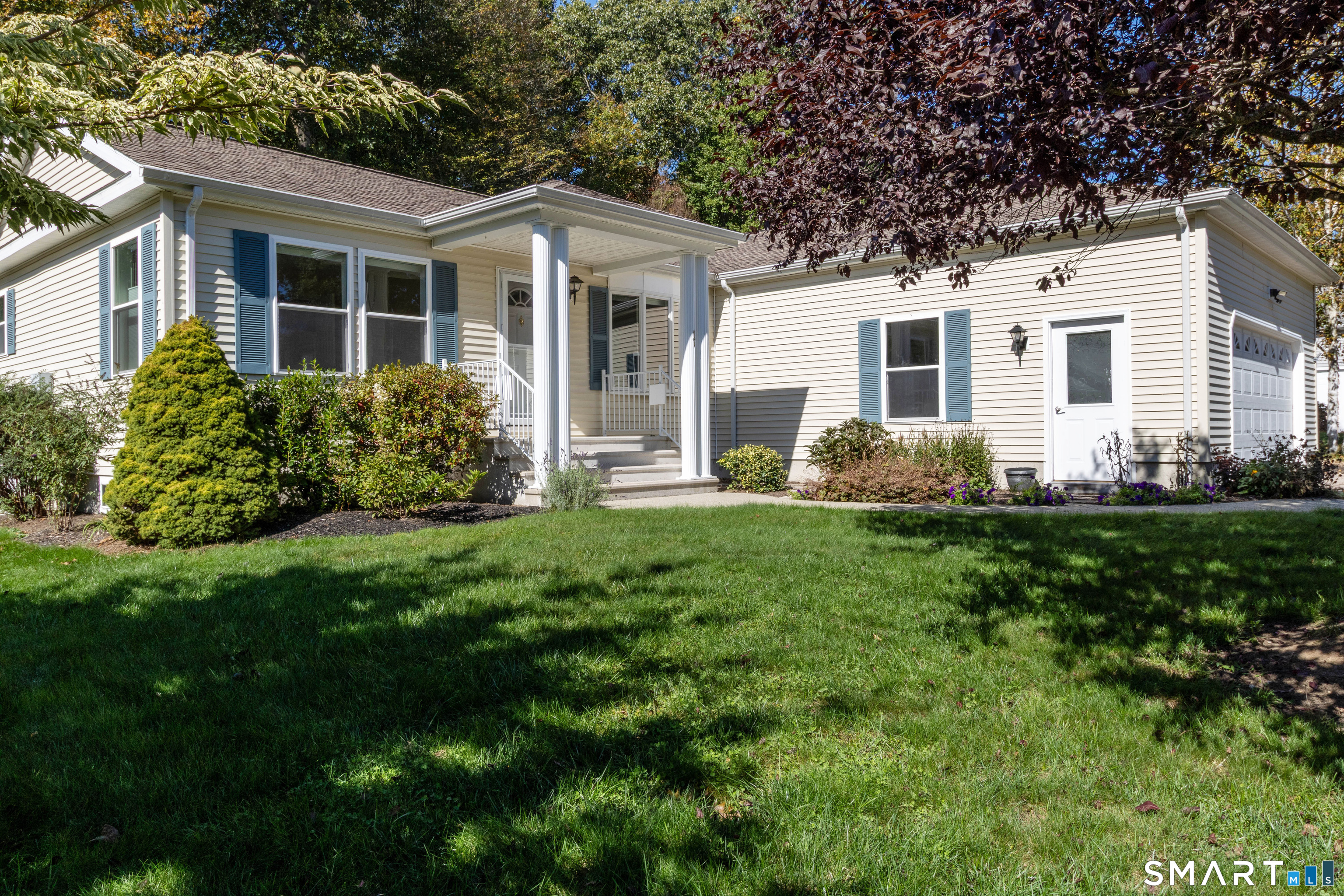 17 Wyndwood Road Montville CT 06382