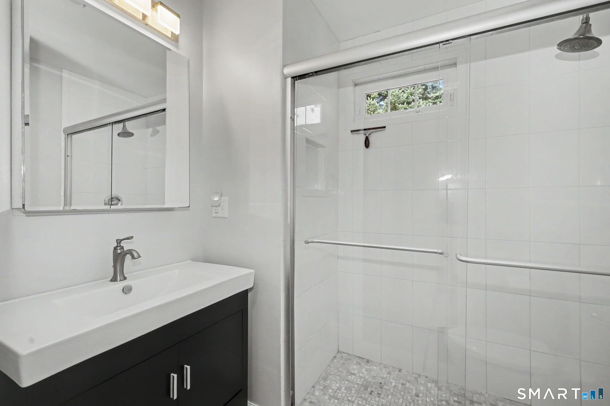 9 Candlewood Knolls Road New Fairfield CT 06812