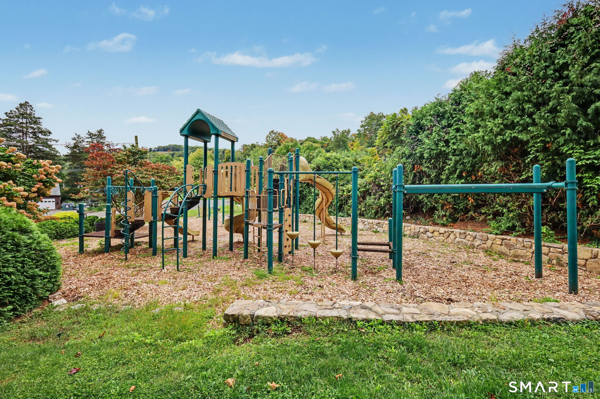 9 Candlewood Knolls Road New Fairfield CT 06812