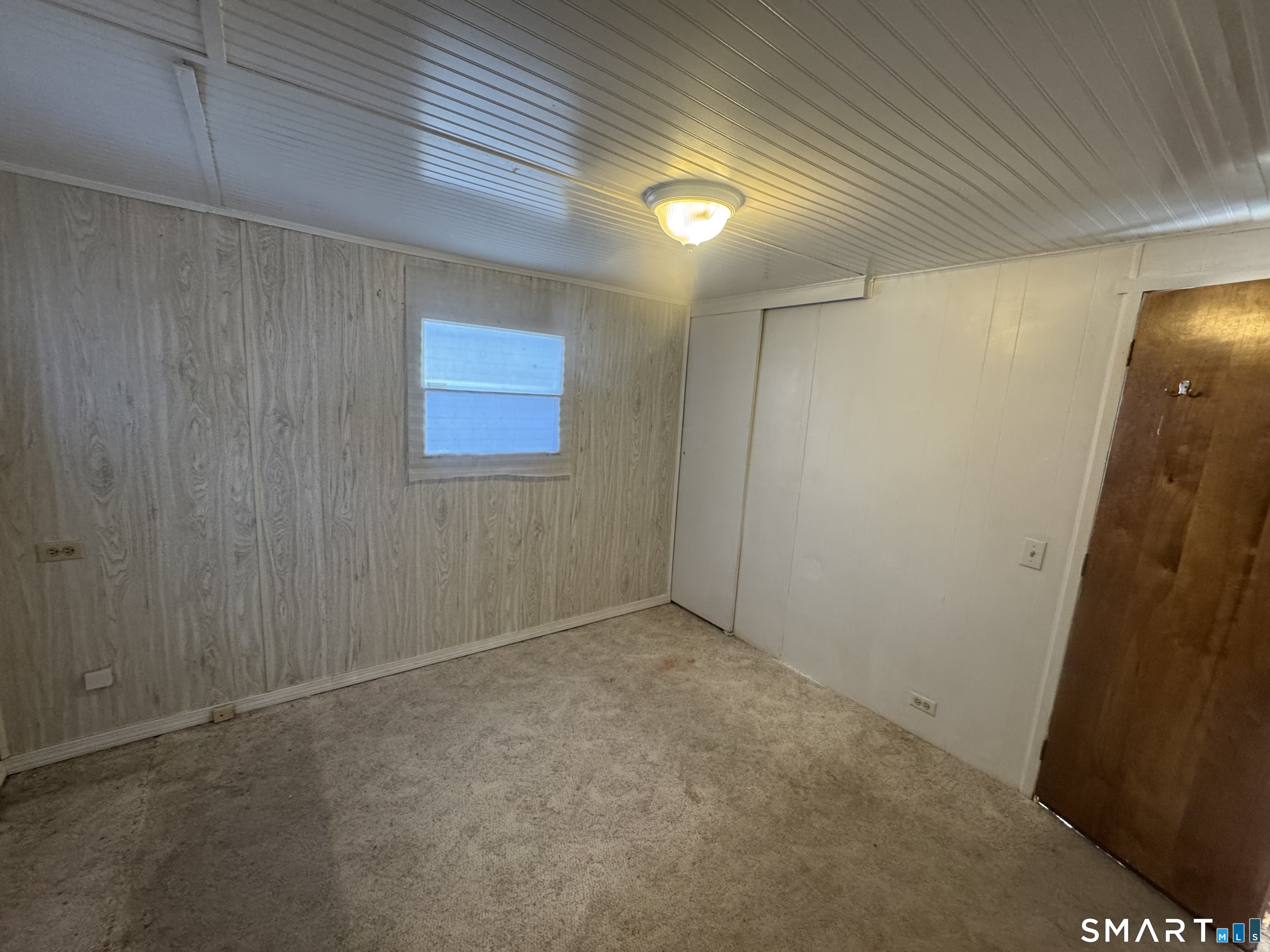 2 Montauk Road East Hartford CT 06118