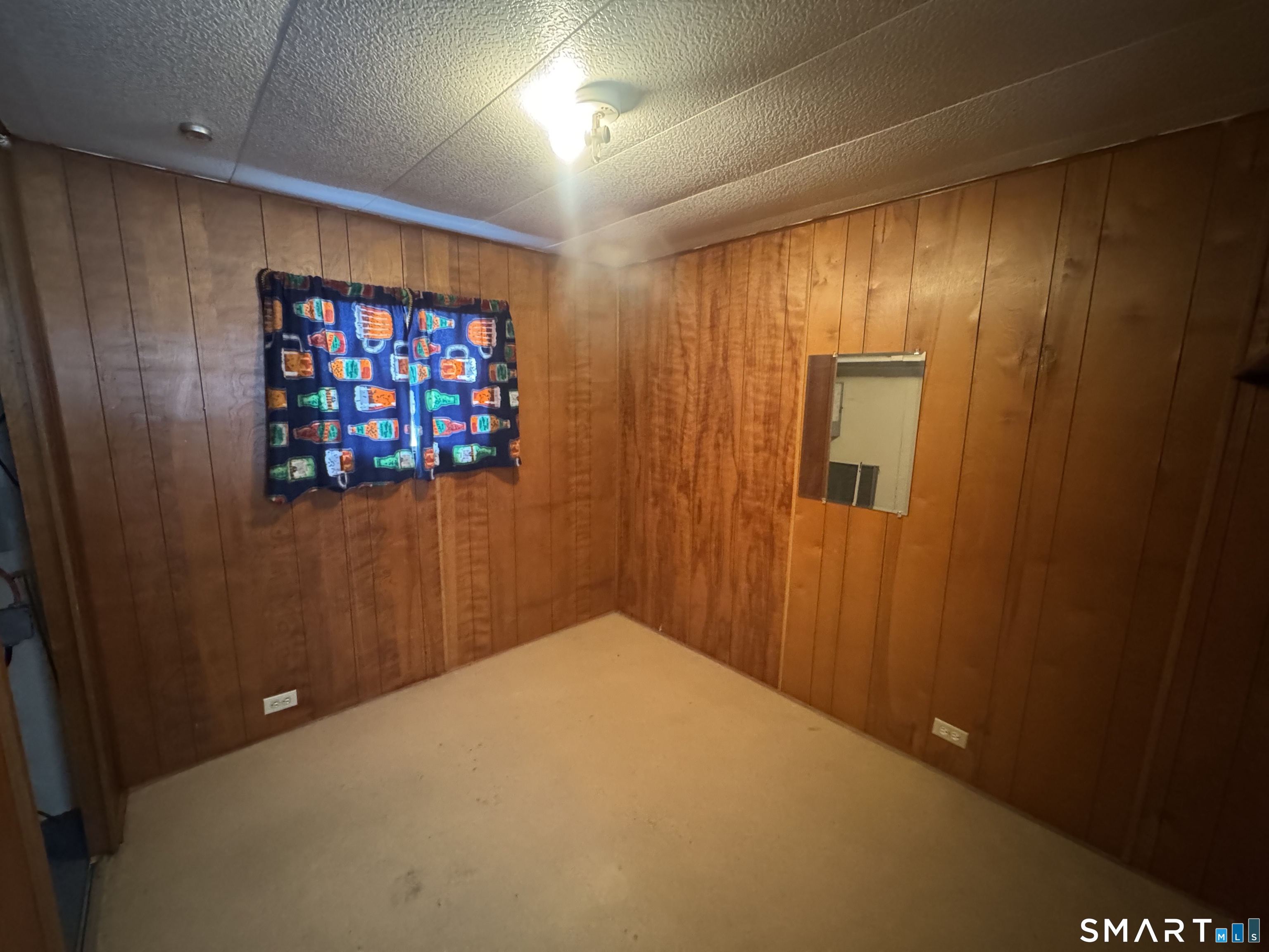 2 Montauk Road East Hartford CT 06118