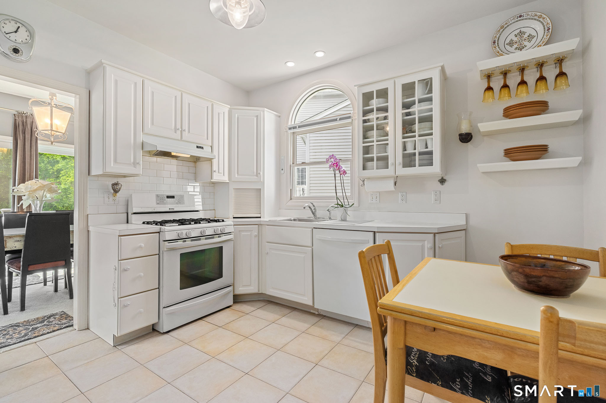 24 Pepper Bush Lane Newington CT 06111