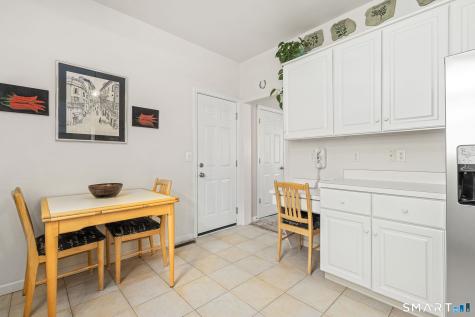 24 Pepper Bush Lane Newington CT 06111