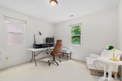 24 Pepper Bush Lane Newington CT 06111