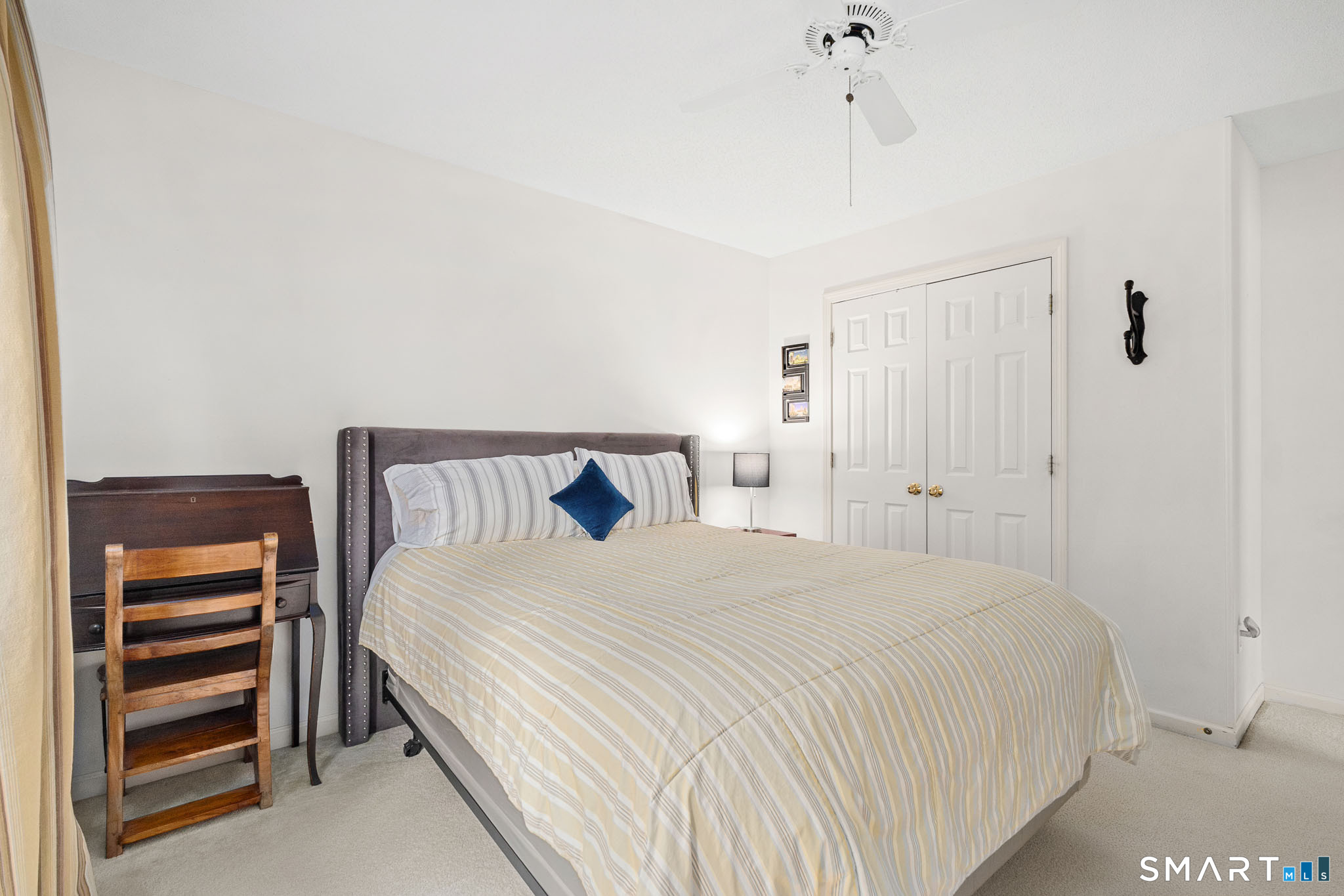 24 Pepper Bush Lane Newington CT 06111