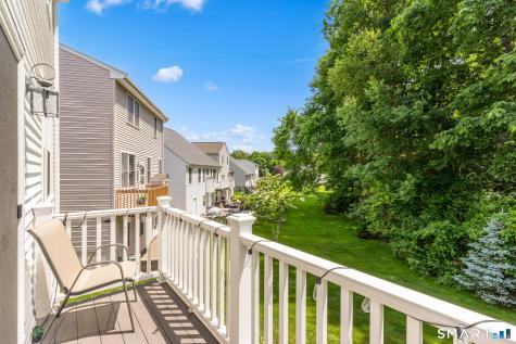 24 Pepper Bush Lane Newington CT 06111