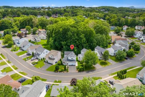 24 Pepper Bush Lane Newington CT 06111