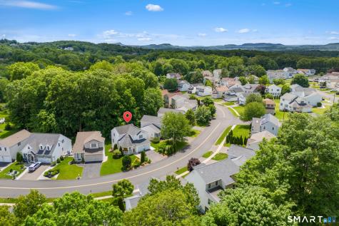 24 Pepper Bush Lane Newington CT 06111