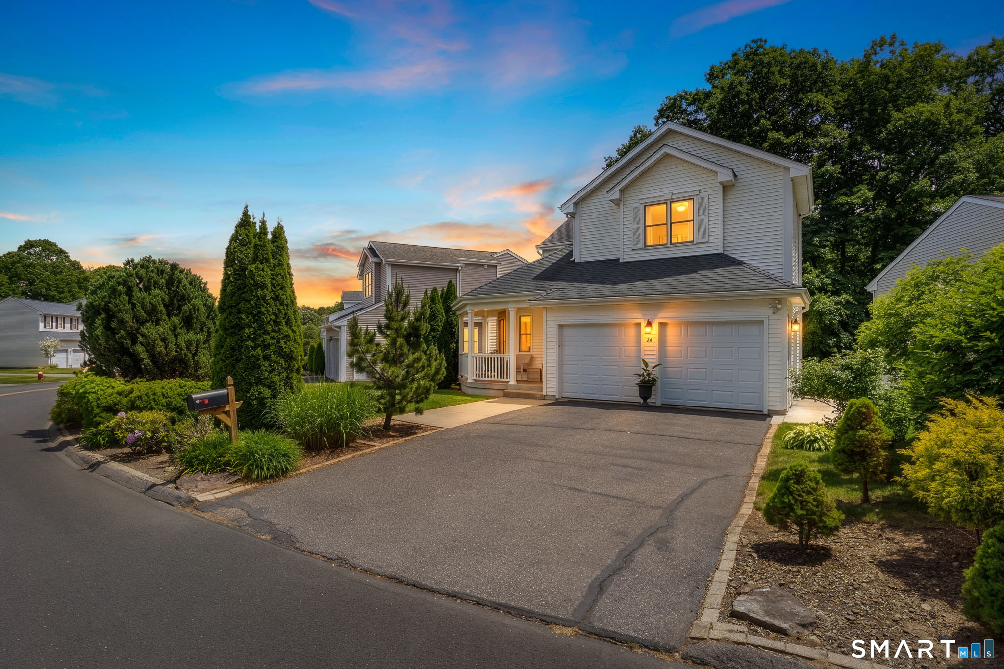 24 Pepper Bush Lane Newington CT 06111