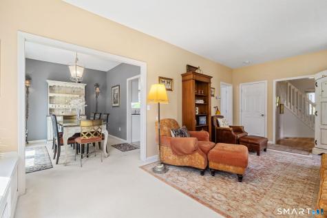 24 Pepper Bush Lane Newington CT 06111