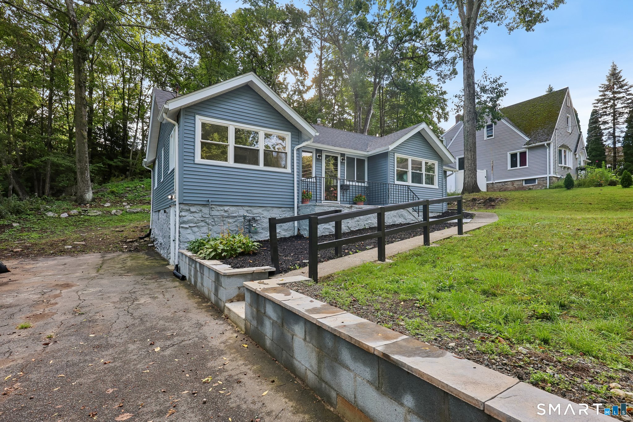 34 Springdale Avenue Waterbury CT 06708