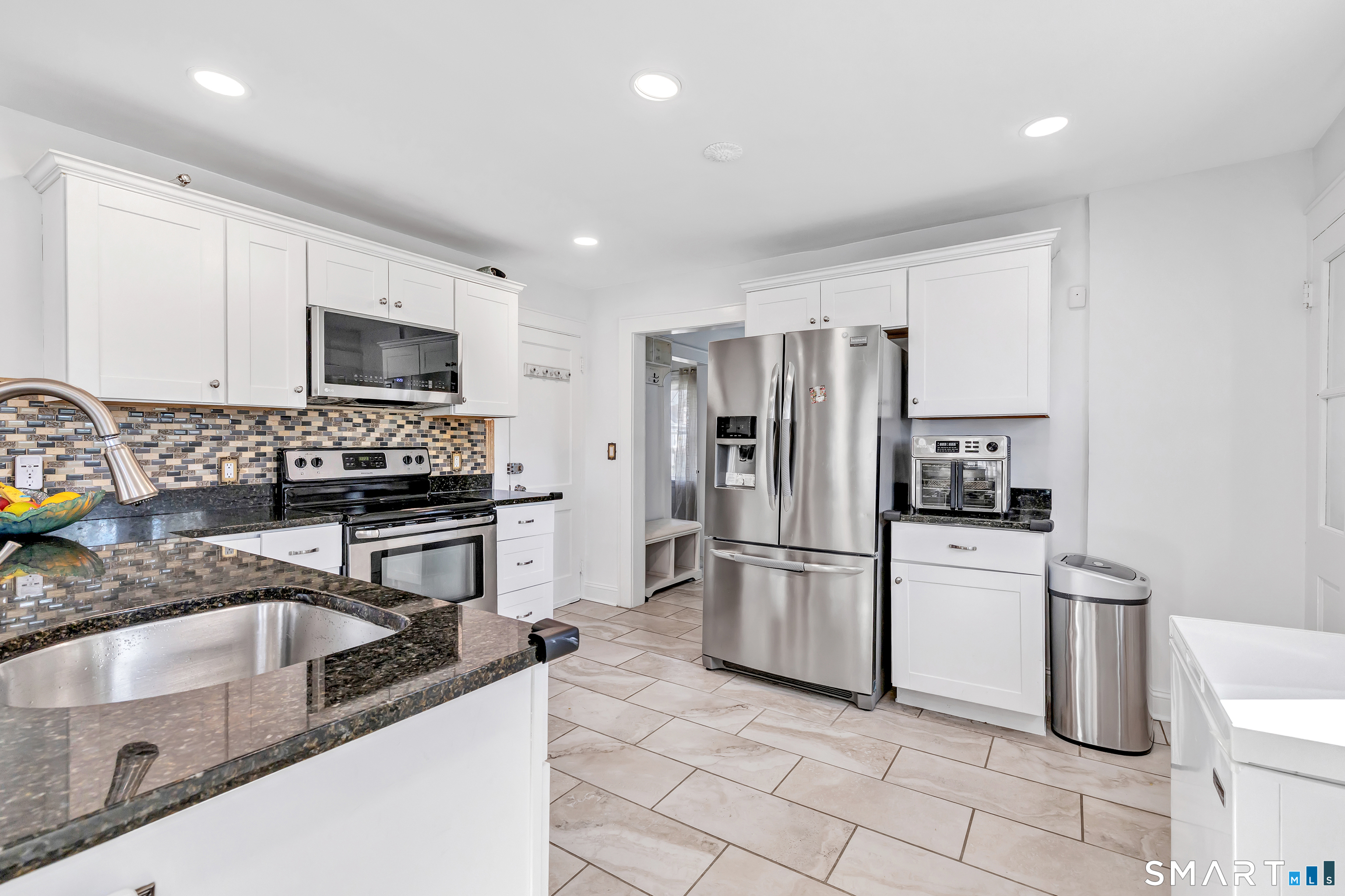 555 Windsor Avenue Stratford CT 06615