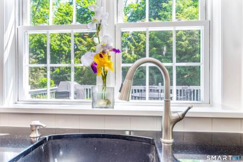 164 Ludlowe Road Fairfield CT 06824