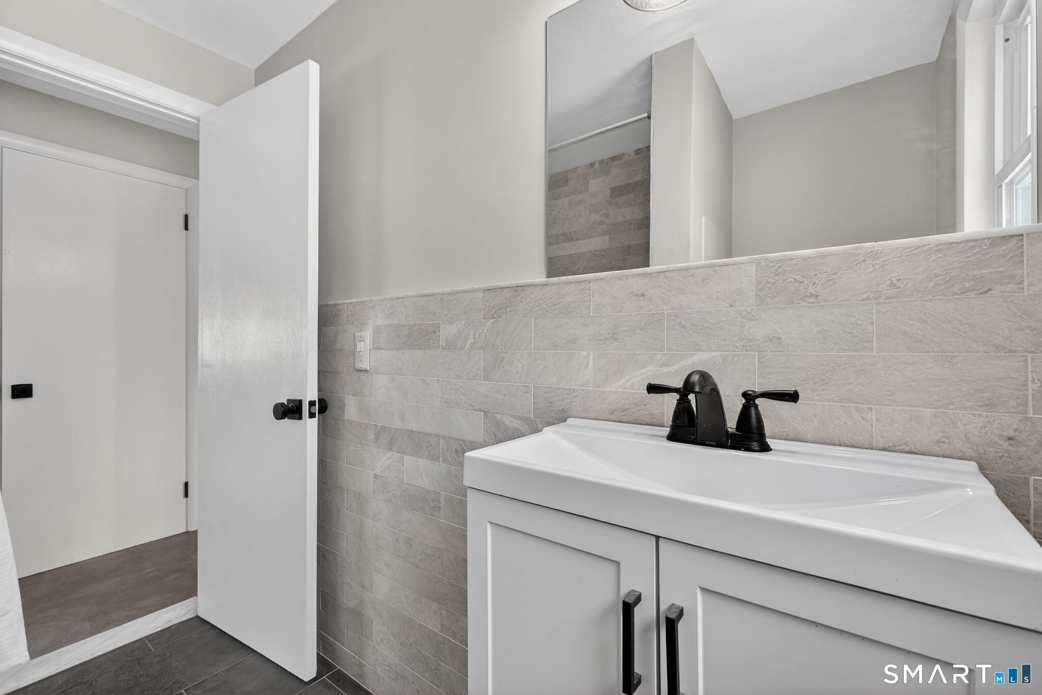 52 Barbonsel Road East Hartford CT 06118