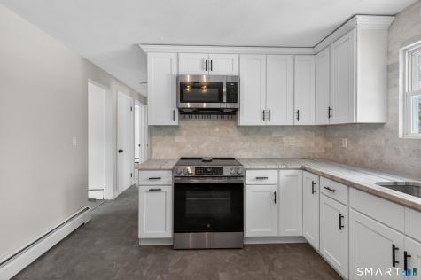 52 Barbonsel Road East Hartford CT 06118