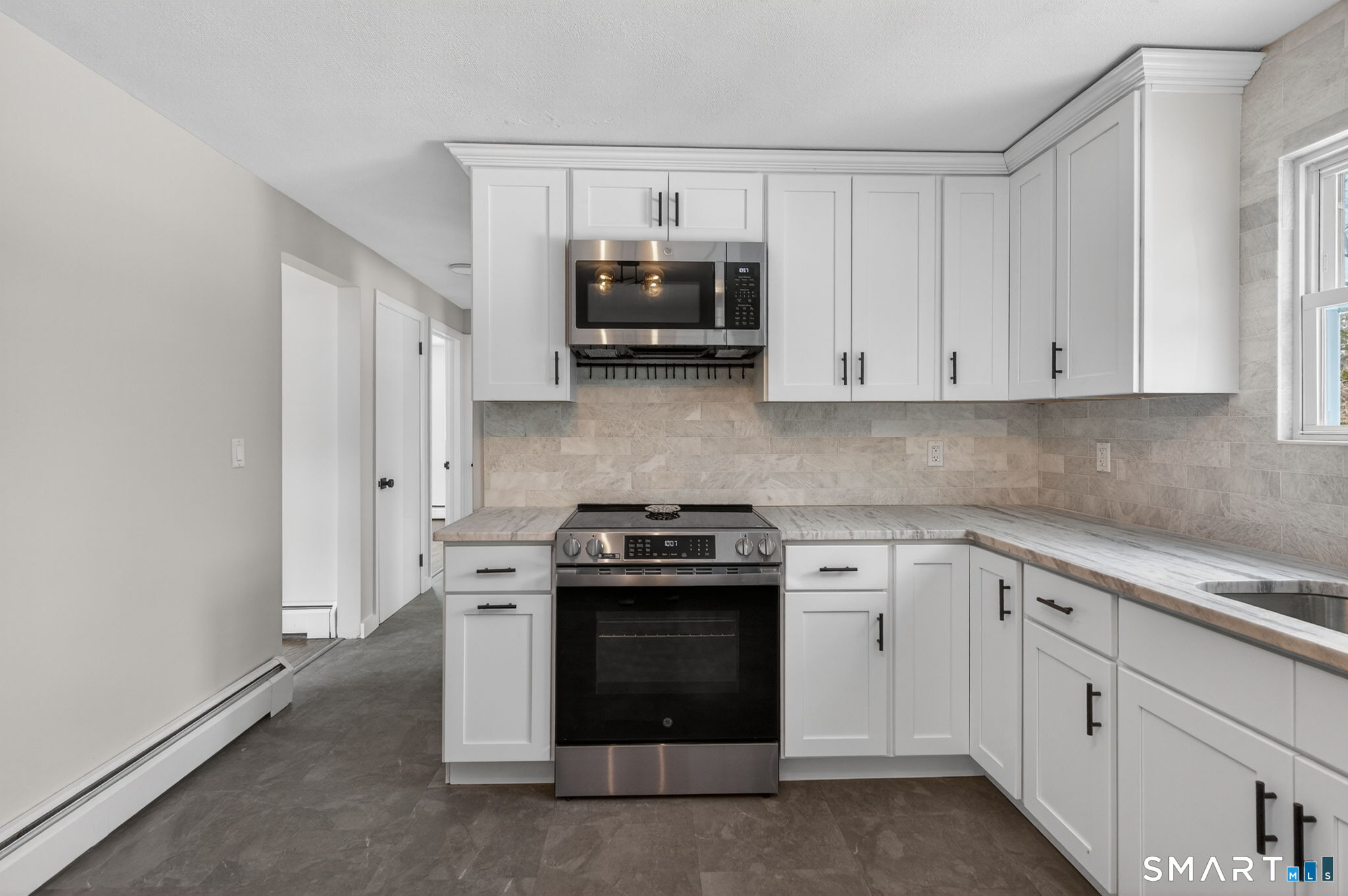 52 Barbonsel Road East Hartford CT 06118