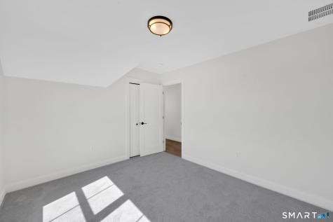 3 Garnet Lane Ellington CT 06029