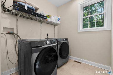 1 Walter's Way Windsor CT 06095