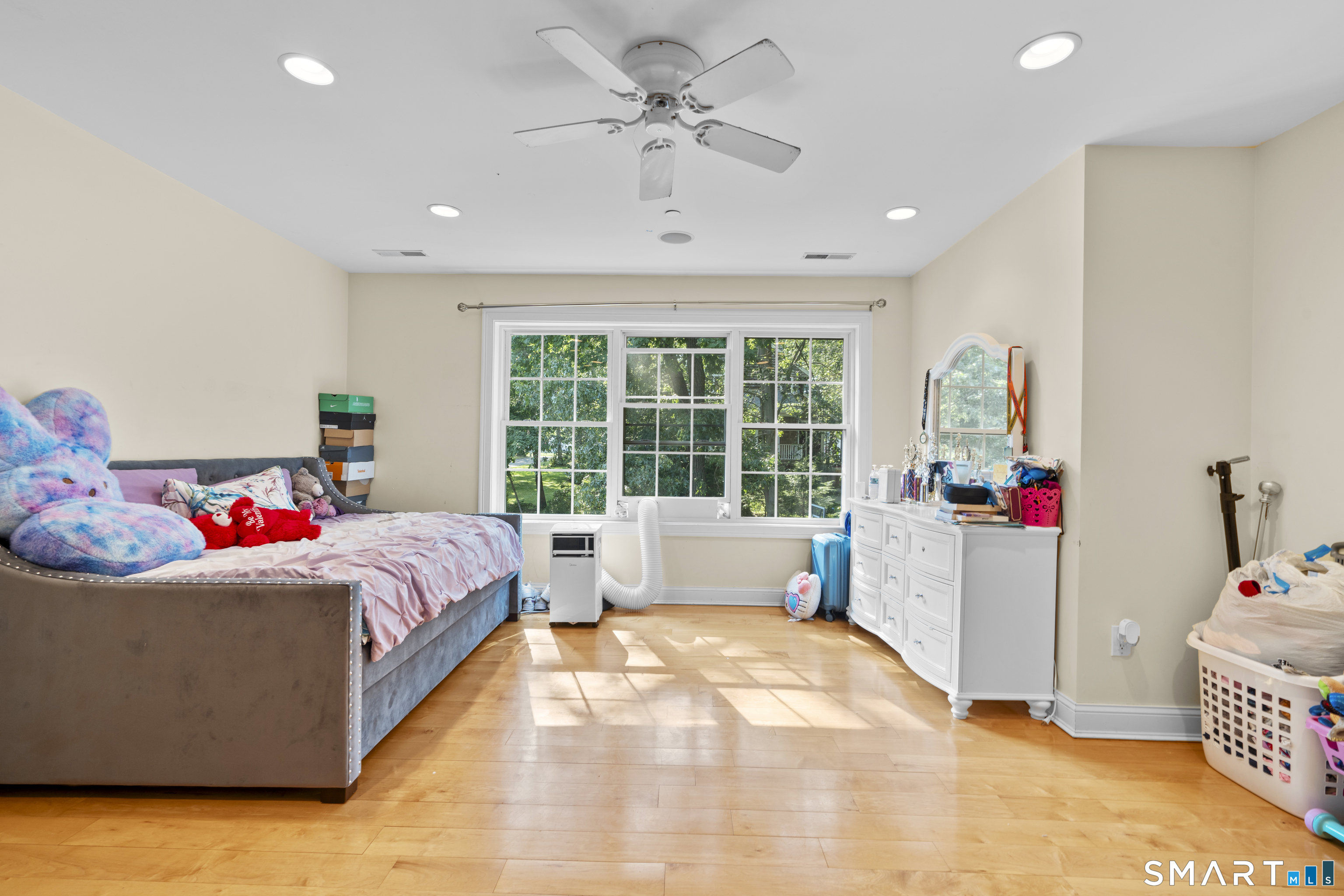 1 Walter's Way Windsor CT 06095