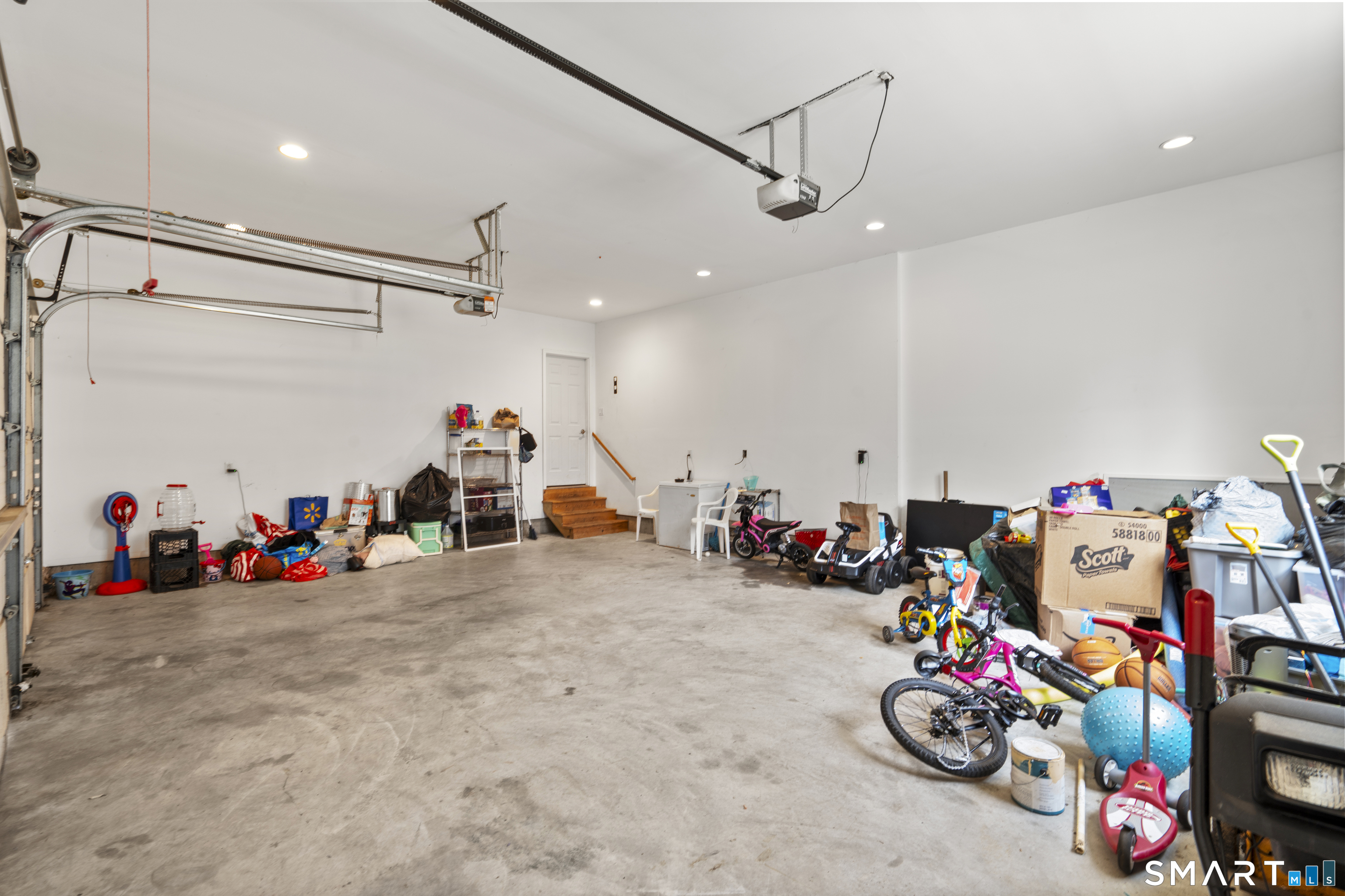 1 Walter's Way Windsor CT 06095