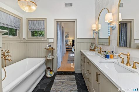20 Strawberry Ridge Road Ridgefield CT 06877