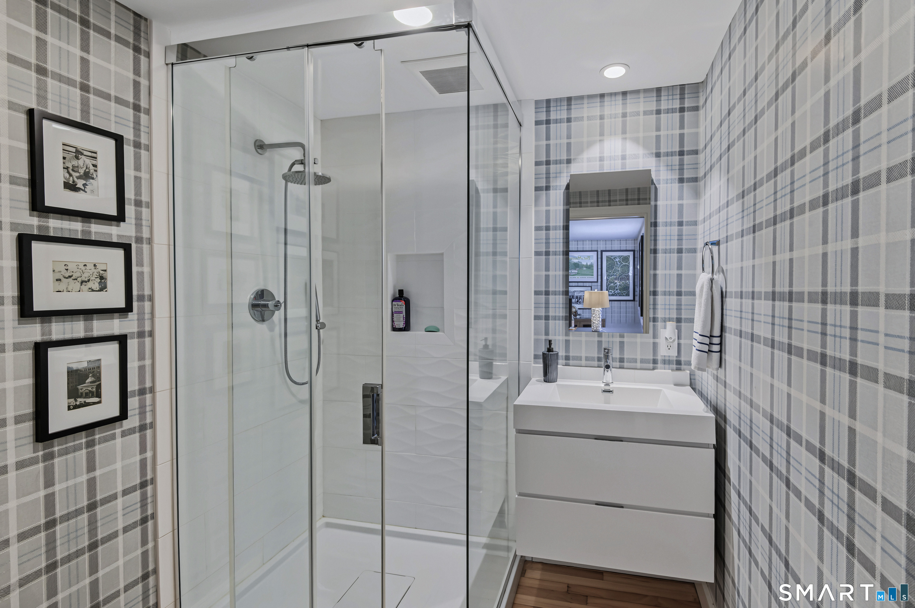 20 Strawberry Ridge Road Ridgefield CT 06877