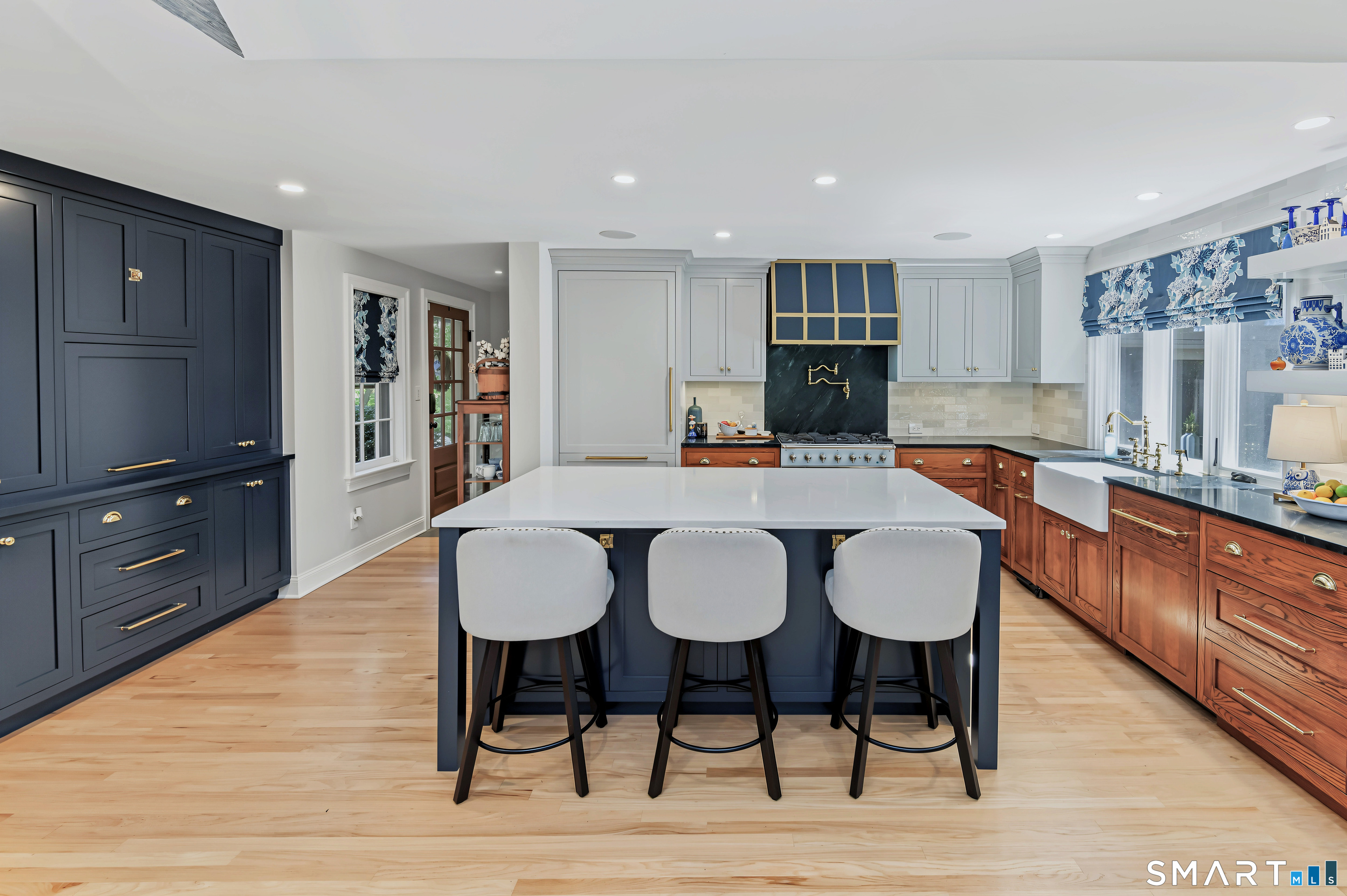 20 Strawberry Ridge Road Ridgefield CT 06877