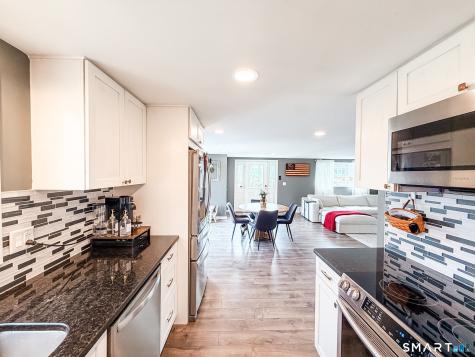 53 Prospect Street Woodstock CT 06281