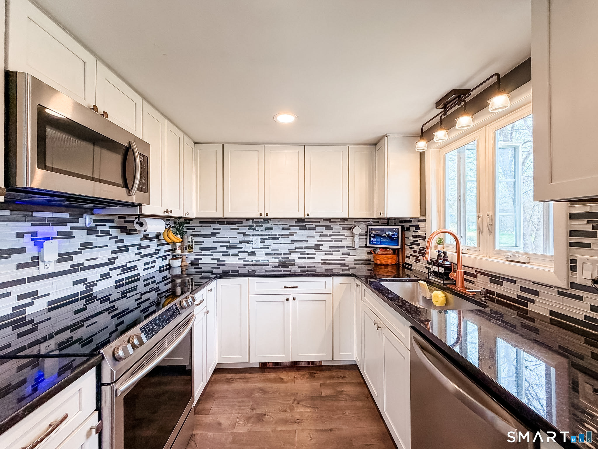 53 Prospect Street Woodstock CT 06281