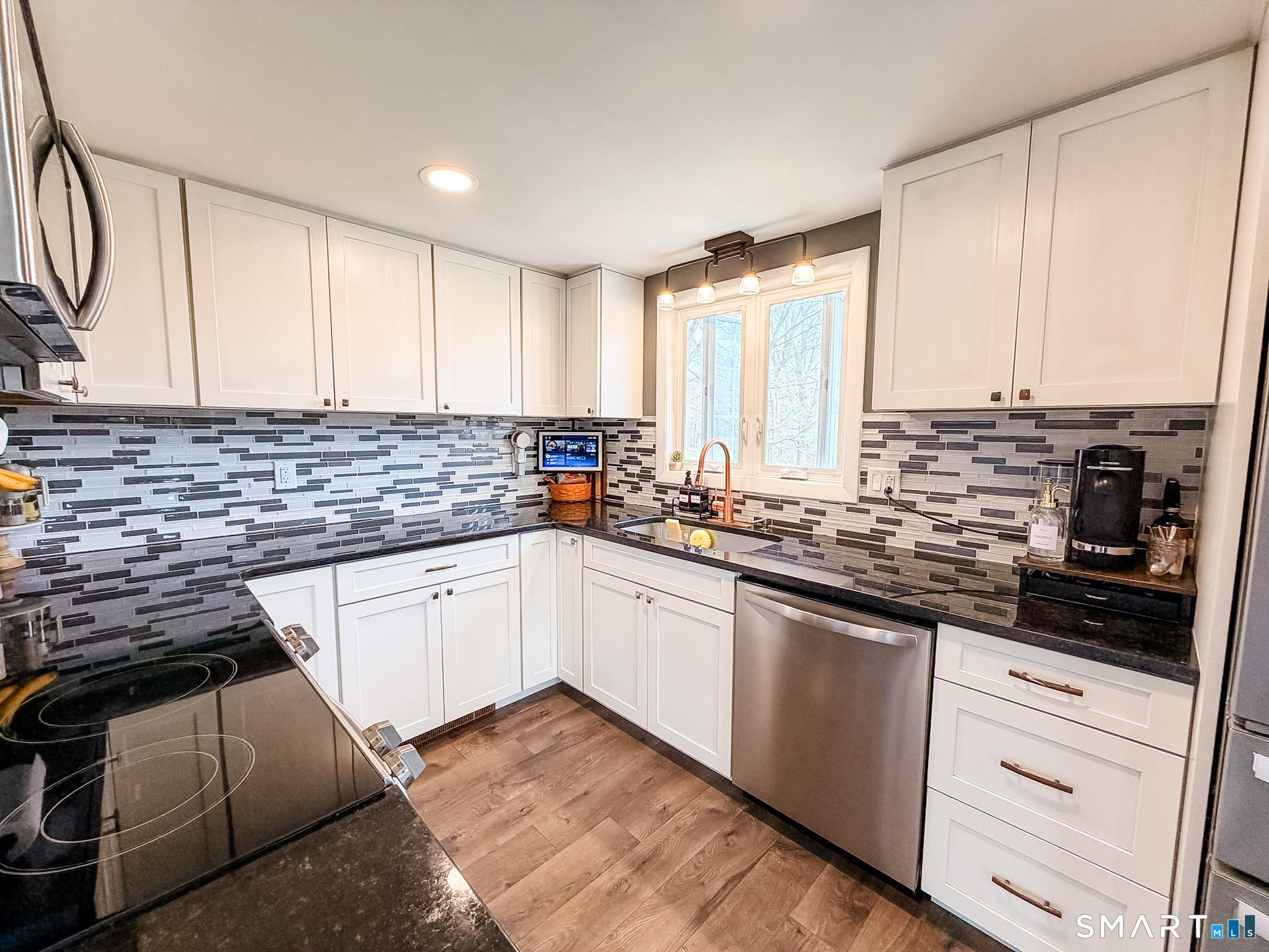 53 Prospect Street Woodstock CT 06281
