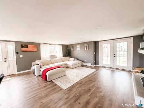 53 Prospect Street Woodstock CT 06281