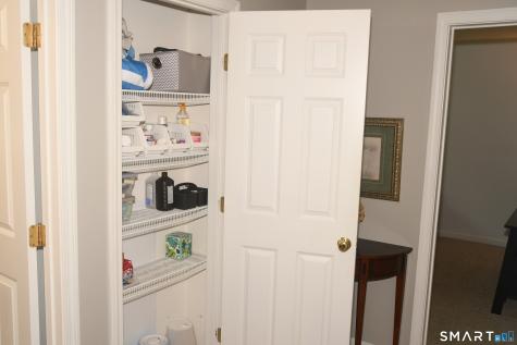 2 Clinton Lane Enfield CT 06082