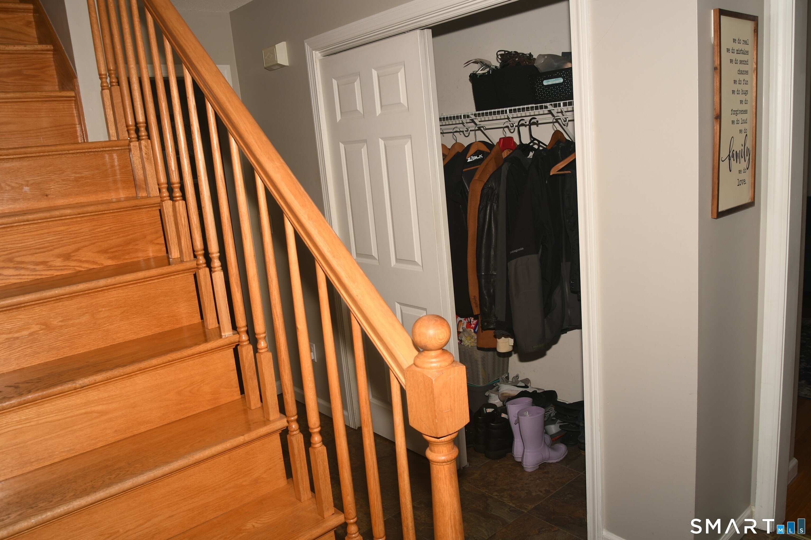2 Clinton Lane Enfield CT 06082