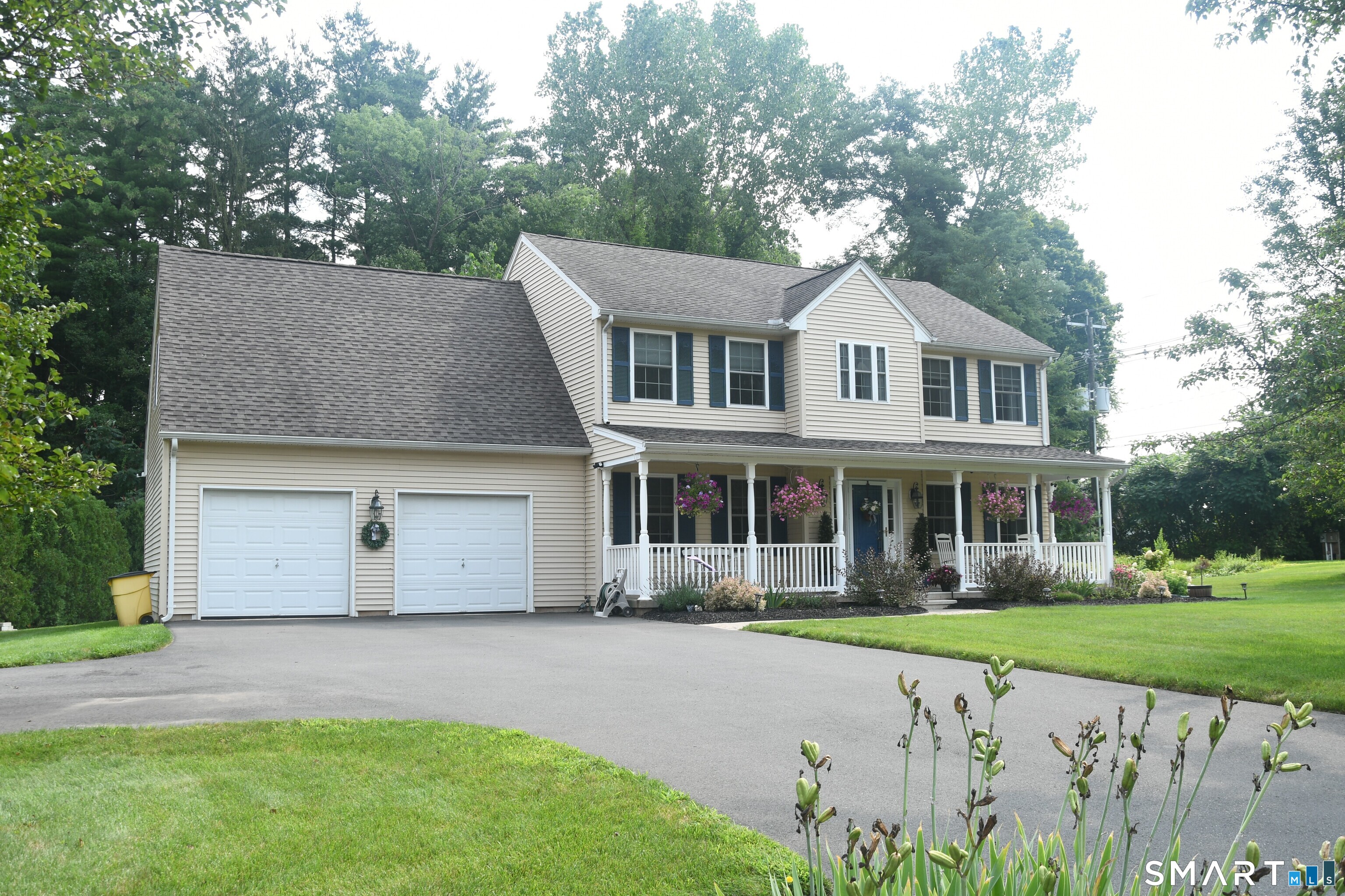 2 Clinton Lane Enfield CT 06082