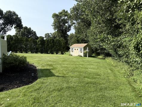 2 Clinton Lane Enfield CT 06082