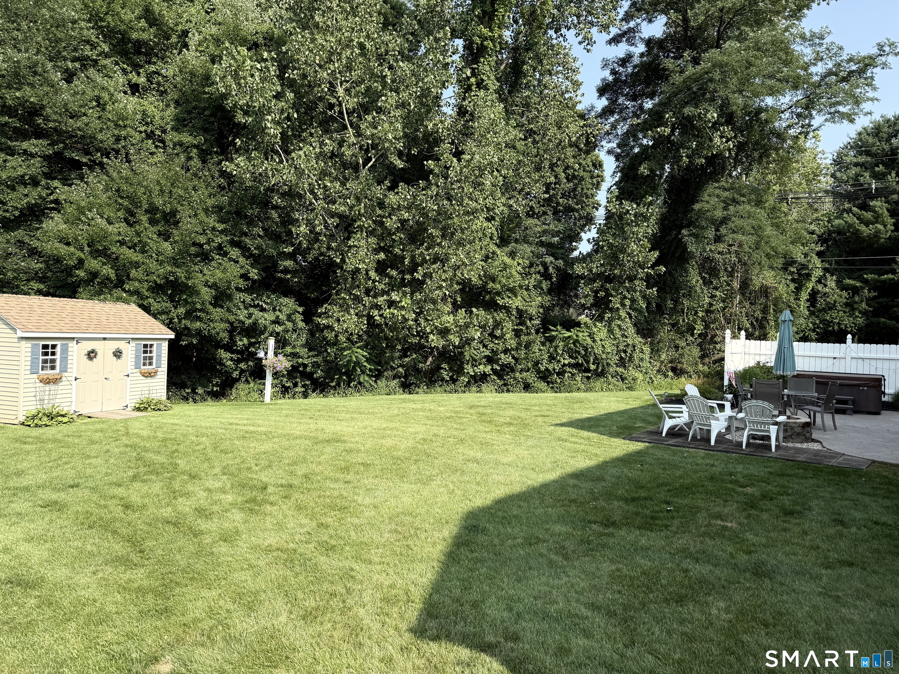 2 Clinton Lane Enfield CT 06082