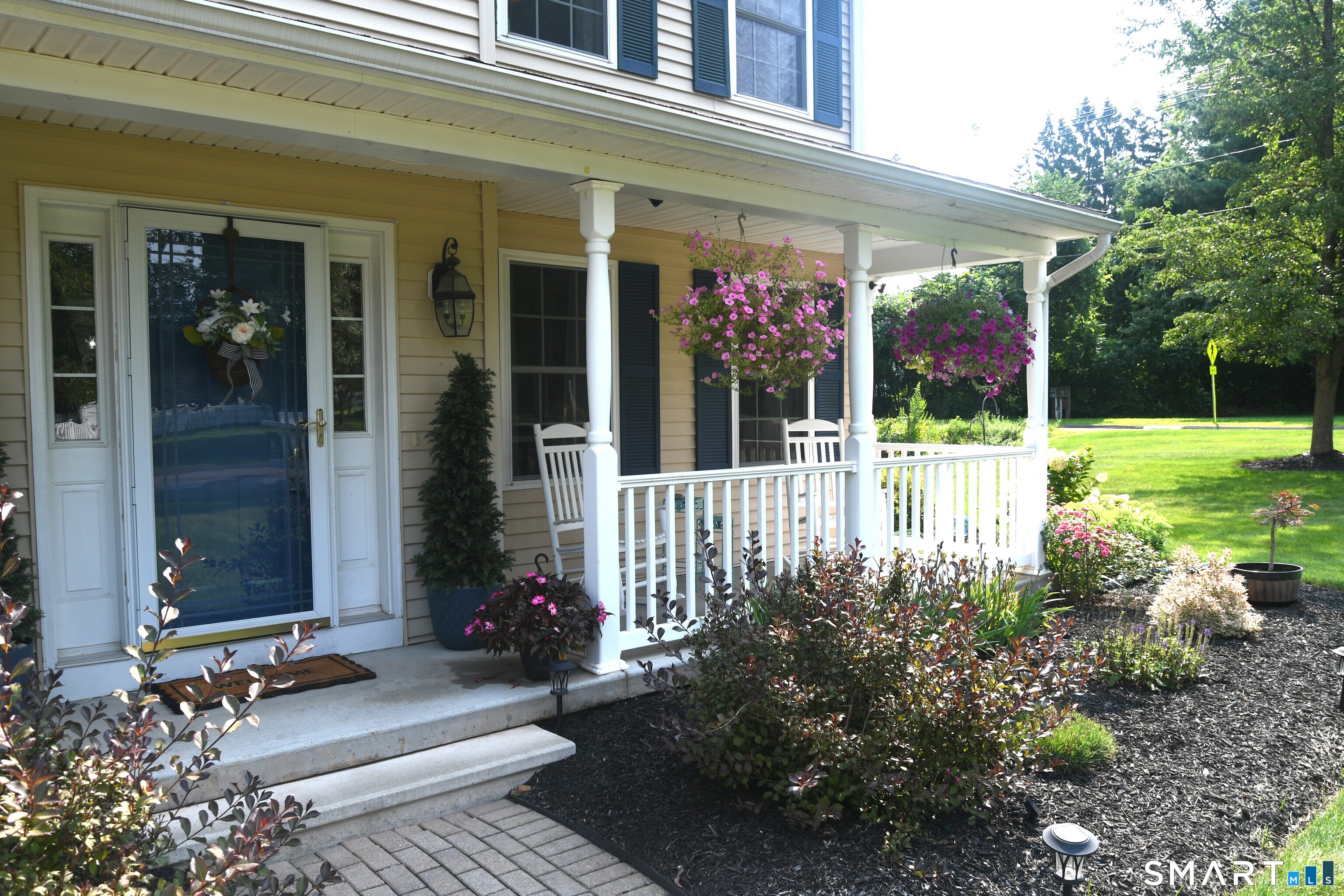 2 Clinton Lane Enfield CT 06082