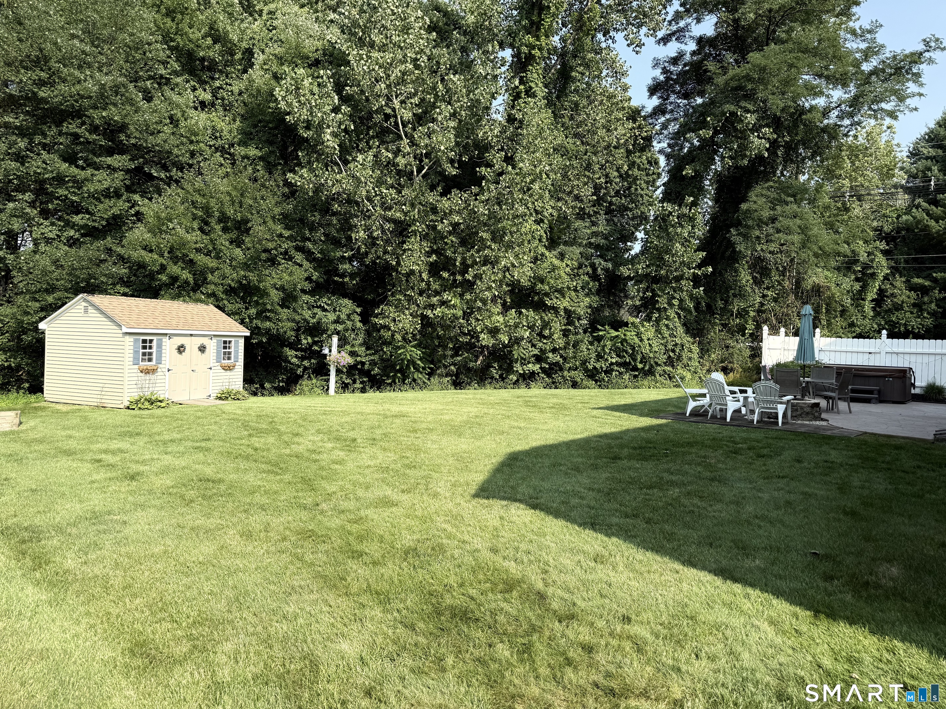 2 Clinton Lane Enfield CT 06082