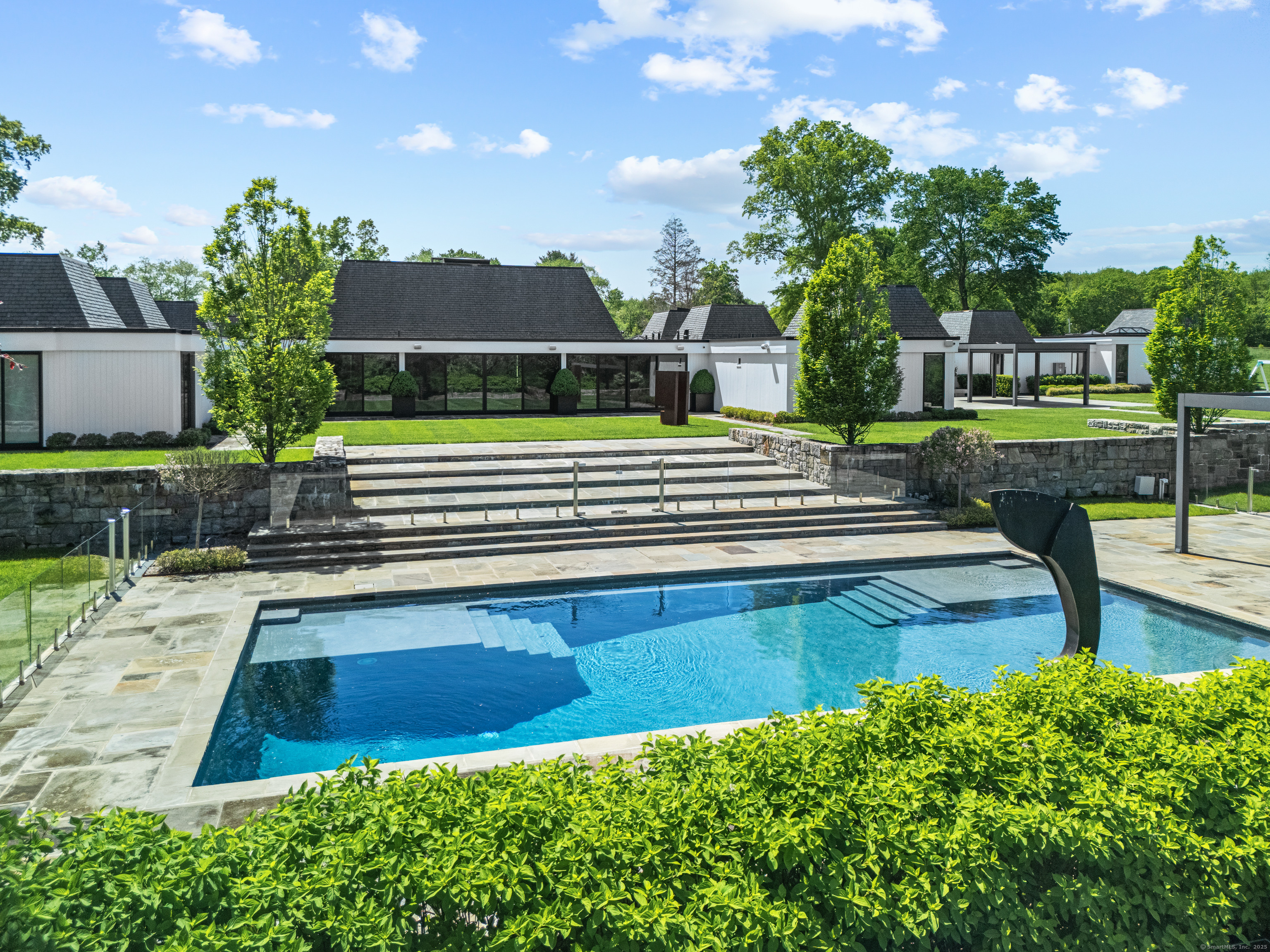 4800 Congress Street Fairfield CT 06824