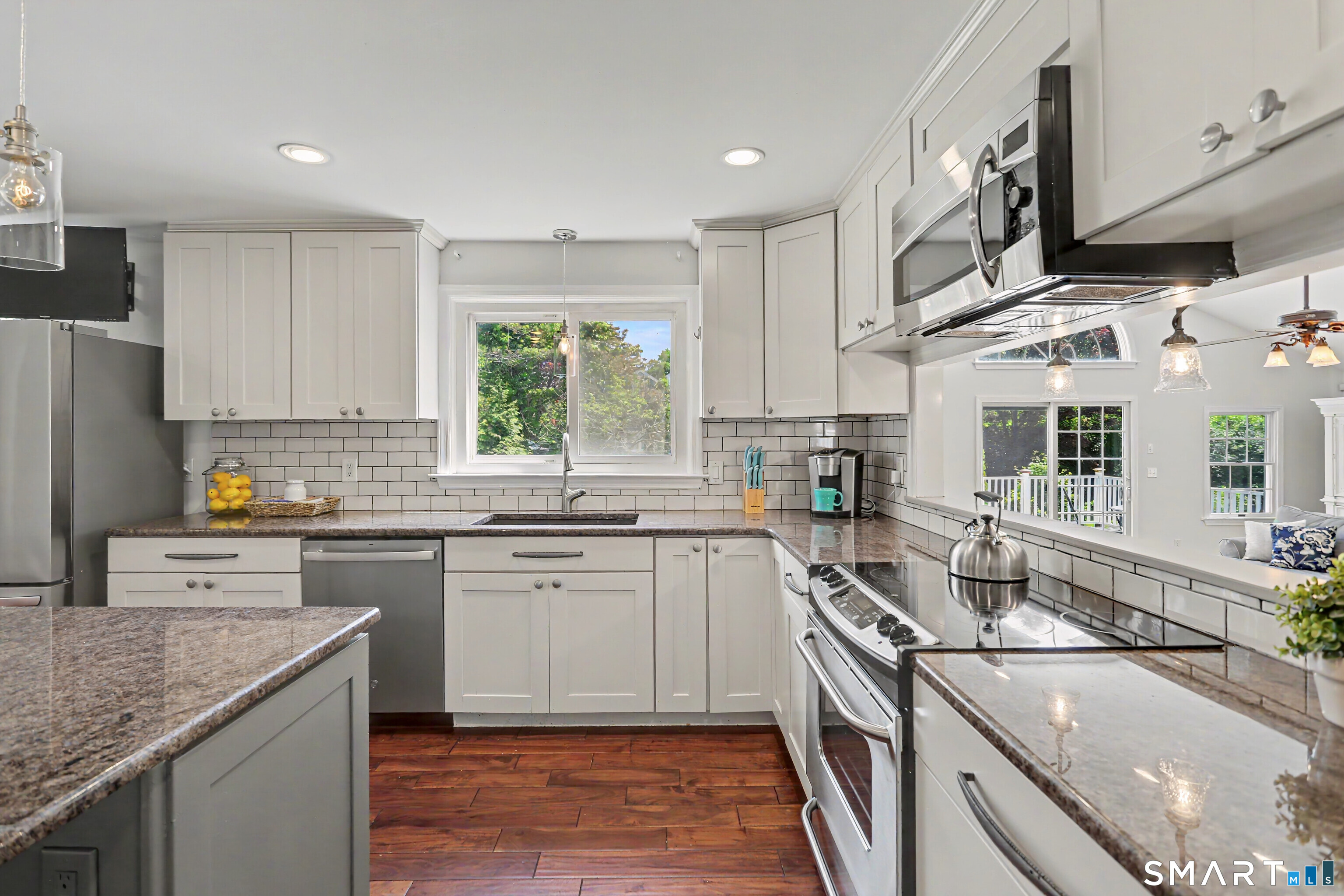 97 Ridgeview Avenue Trumbull CT 06611
