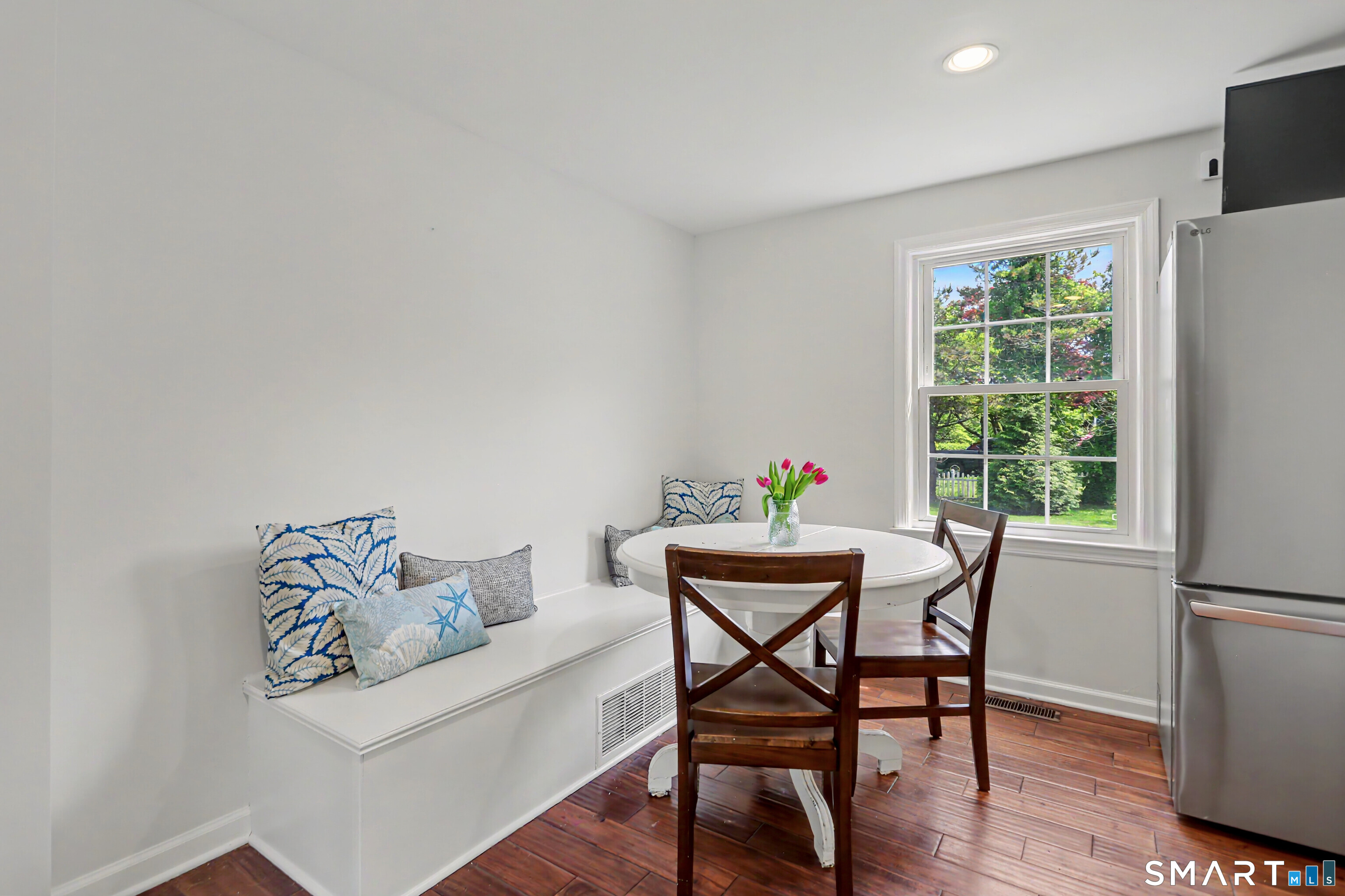 97 Ridgeview Avenue Trumbull CT 06611