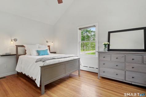 97 Ridgeview Avenue Trumbull CT 06611